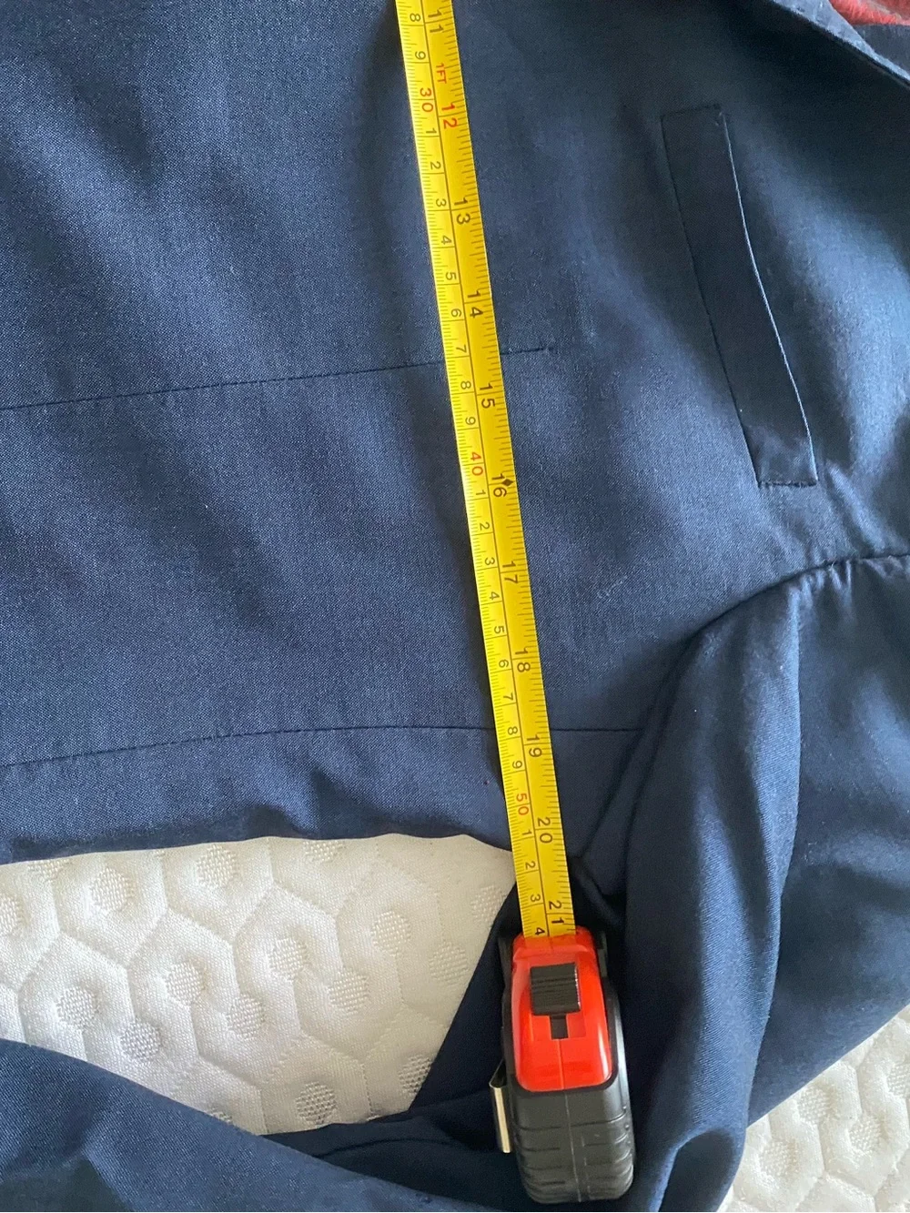 Men's Navy Blue Single-Breasted Blazer with Red Lining